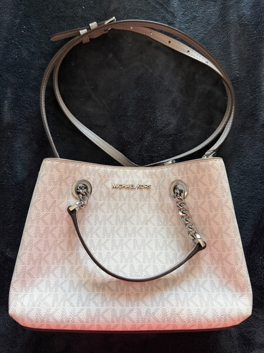 Michael Kors Blush Signature Monogram Shoulder Bag